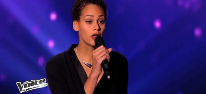 Replay “The Voice” : regardez Mélissa Bon qui interprète « Unfaithful » de Rihanna (vidéo)