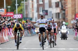 Cyclisme : Liège-Bastogne-Liège à suivre en direct sur France 3 &amp; France 4 dimanche 25 avril