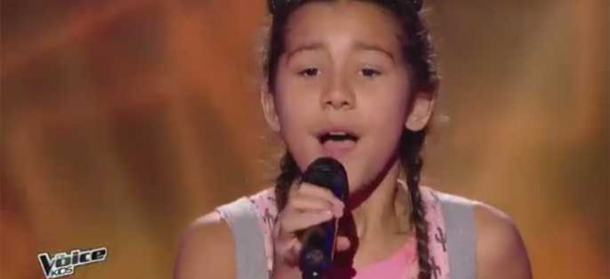 Replay “The Voice Kids” : Sahna chante « Come » de Jain (vidéo)