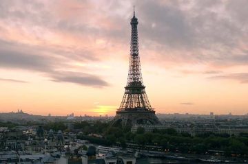 « 100 jours à la Tour Eiffel » C8 dévoile la face cachée de la dame de fer vendredi 12 juillet 2024