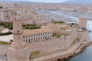“Dans les secrets des monuments de France” : Marseille &amp; Nice, mercredi 9 décembre sur RMC Découverte