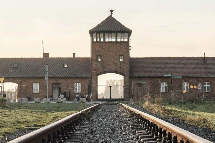 « Auschwitz, la machine de mort nazie » sur RMC Découverte vendredi 7 juin 2024