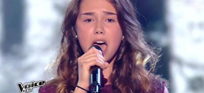 Replay “The Voice Kids” : Laura chante « Homeless » de Marina Key (vidéo)