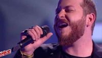 Replay “The Voice” : Nicola Cavallaro chante « Your Song » d'Elton John en finale (vidéo)